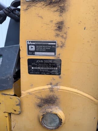 Image of John Deere 319D equipment image 3