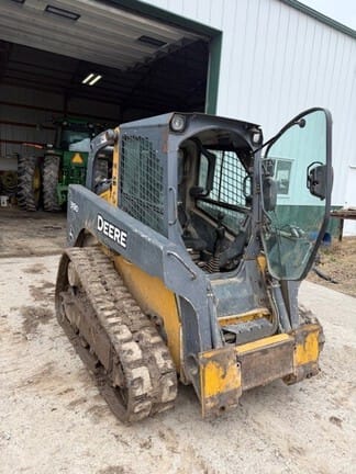2010 John Deere 319D Equipment Image0