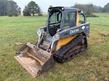 Main image John Deere 319D