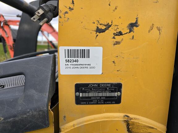 Image of John Deere 320D equipment image 1