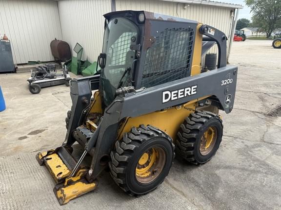 Image of John Deere 320D Primary image