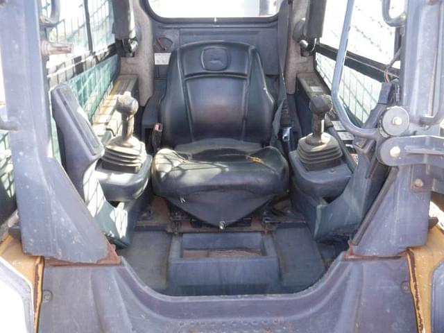 Image of John Deere 323D equipment image 1