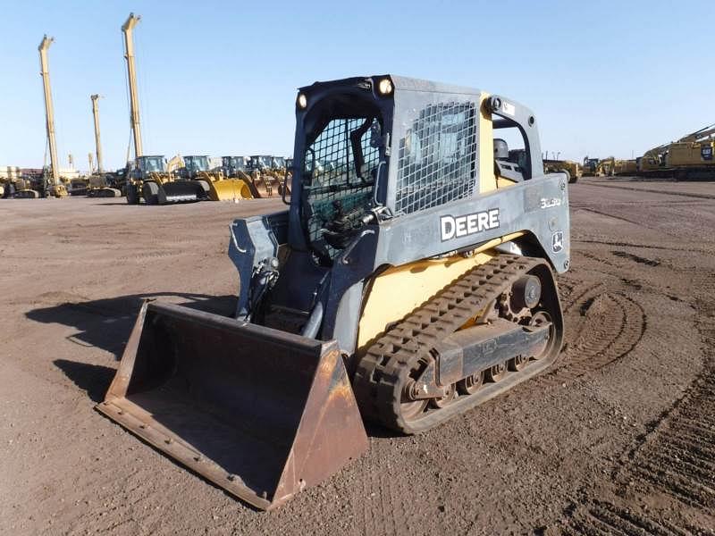 Image of John Deere 323D Primary image