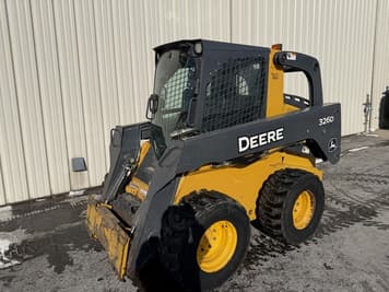 Main image John Deere 326D