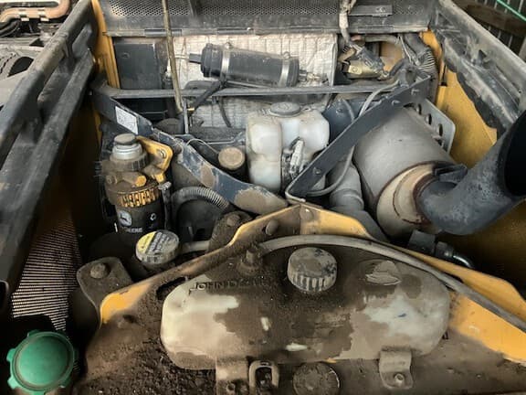 Image of John Deere 326D equipment image 2