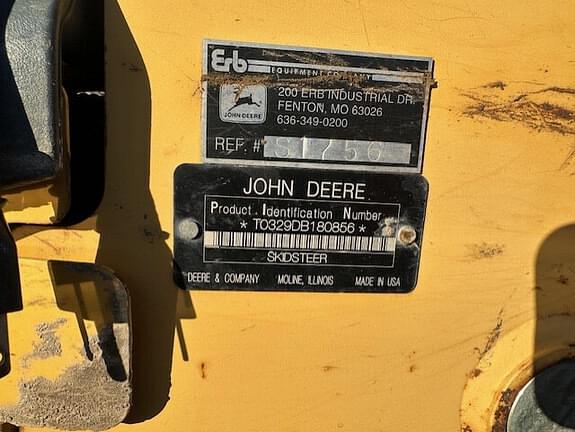 Image of John Deere 329D equipment image 4