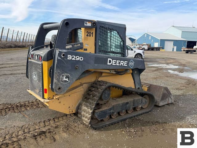 Image of John Deere 329D equipment image 4