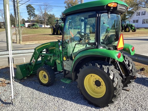 2010 John Deere 3320 Equipment Image0