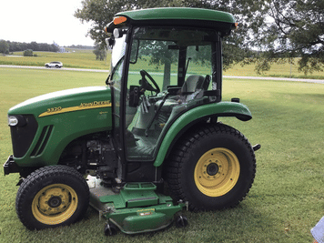 Main image John Deere 3320
