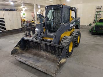 Main image John Deere 332D