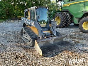 2010 John Deere 333D Image