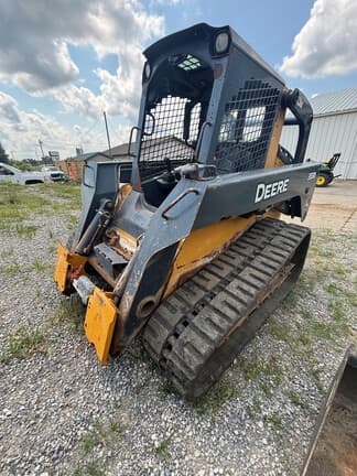 Image of John Deere 333D equipment image 1