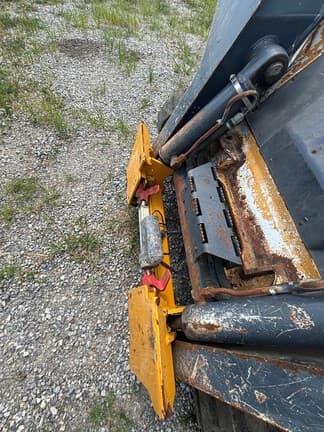 Image of John Deere 333D equipment image 2