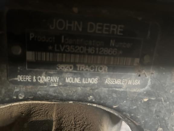 Image of John Deere 3520 equipment image 3