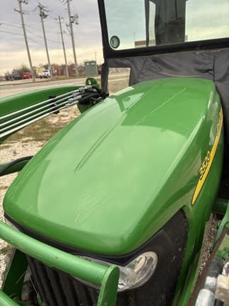 Image of John Deere 3520 equipment image 3