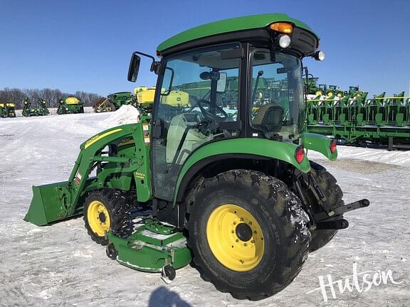 Image of John Deere 3520 equipment image 2