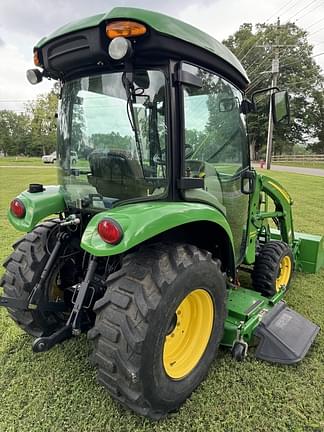 Image of John Deere 3520 equipment image 2