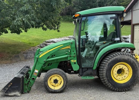 Image of John Deere 3520 Primary image