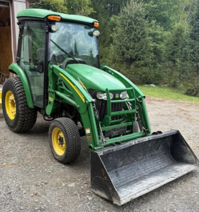 Image of John Deere 3520 equipment image 4