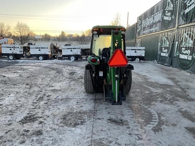 Image of John Deere 3520 equipment image 2