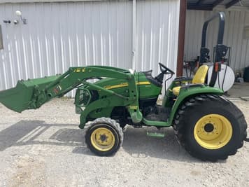 Main image John Deere 3720