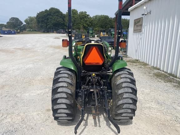 Image of John Deere 3720 equipment image 2