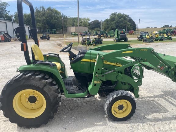 Image of John Deere 3720 equipment image 4