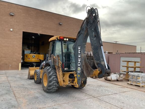 Image of John Deere 410J equipment image 1