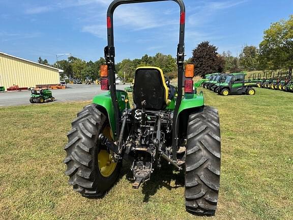 Image of John Deere 4120 equipment image 3