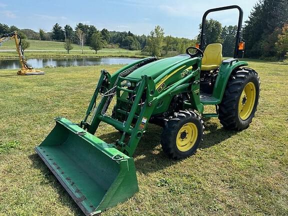 Image of John Deere 4120 Primary image