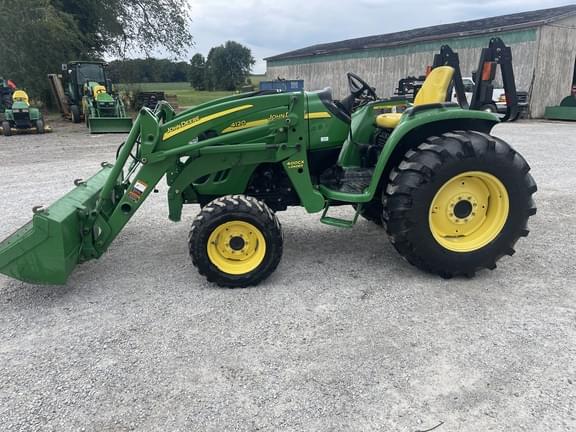 Image of John Deere 4120 Primary image