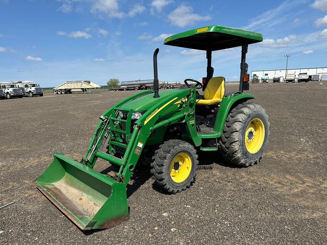Image of John Deere 4320 Primary image