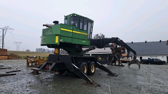 Image of John Deere 437C equipment image 3