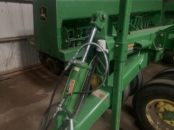 Image of John Deere 455 equipment image 1