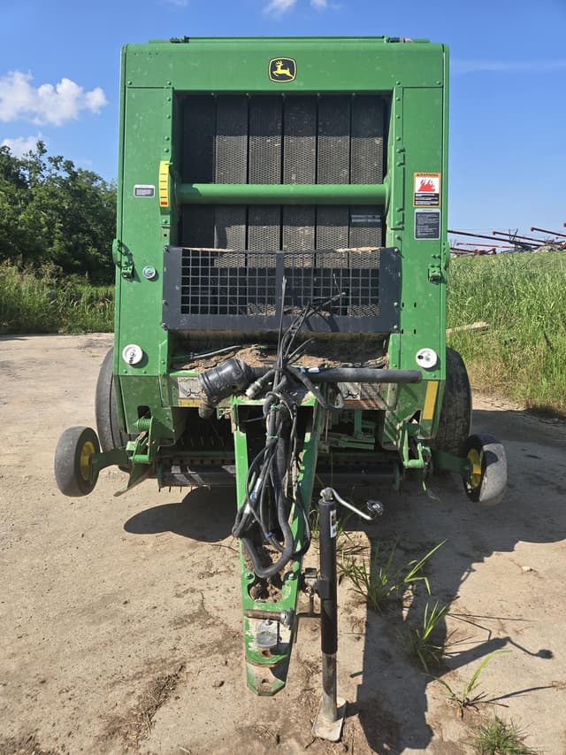 Image of John Deere 468 MegaWide Plus equipment image 4