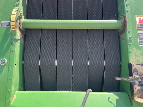 Image of John Deere 468 MegaWide Plus equipment image 1