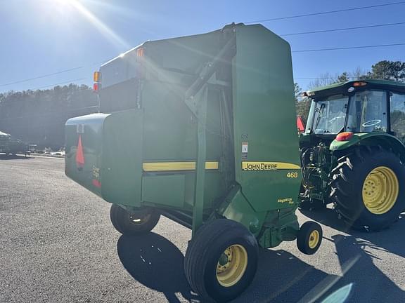 Image of John Deere 468 MegaWide Plus equipment image 3