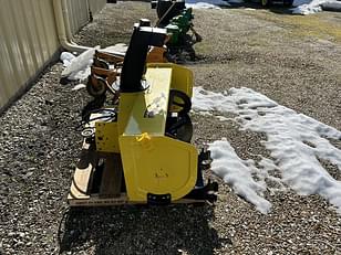 Main image John Deere 47" Snow Blower 8