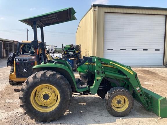 Image of John Deere 4720 equipment image 3