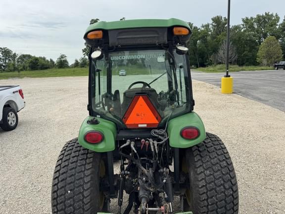 Image of John Deere 4720 equipment image 3