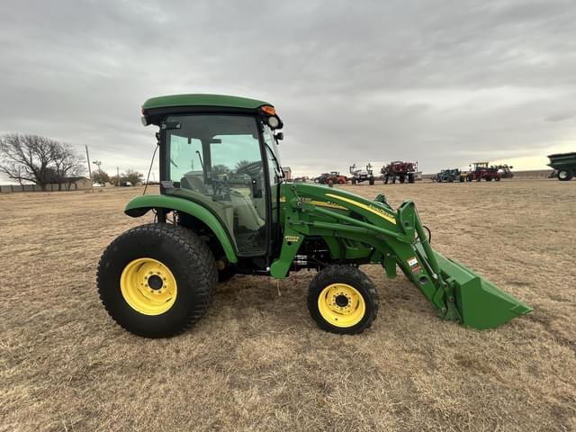 Image of John Deere 4720 equipment image 3