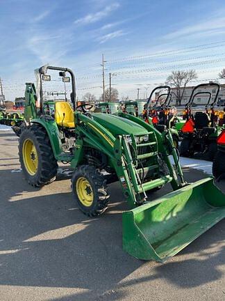 Image of John Deere 4720 equipment image 3