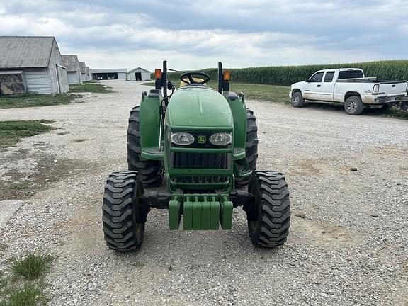 Image of John Deere 4720 equipment image 4