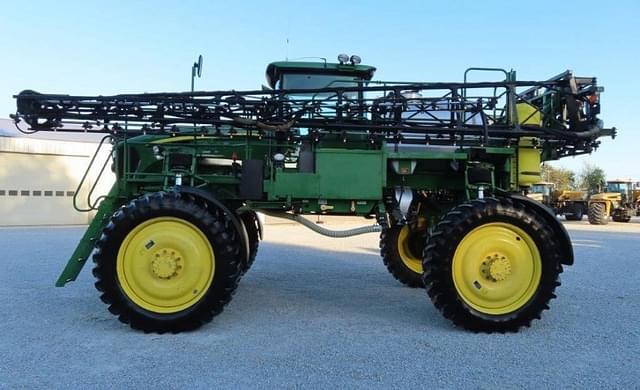 Image of John Deere 4730 equipment image 1