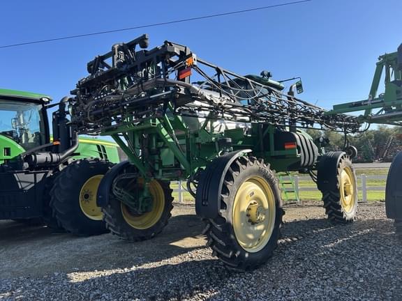 Image of John Deere 4730 equipment image 4
