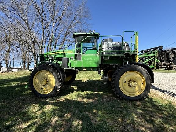 Image of John Deere 4730 equipment image 1