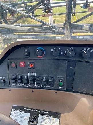 Image of John Deere 4730 equipment image 2