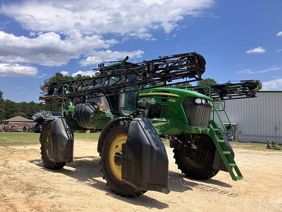 Image of John Deere 4730 equipment image 1