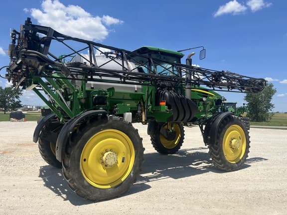 Image of John Deere 4730 equipment image 3