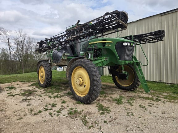 2010 John Deere 4730 Equipment Image0